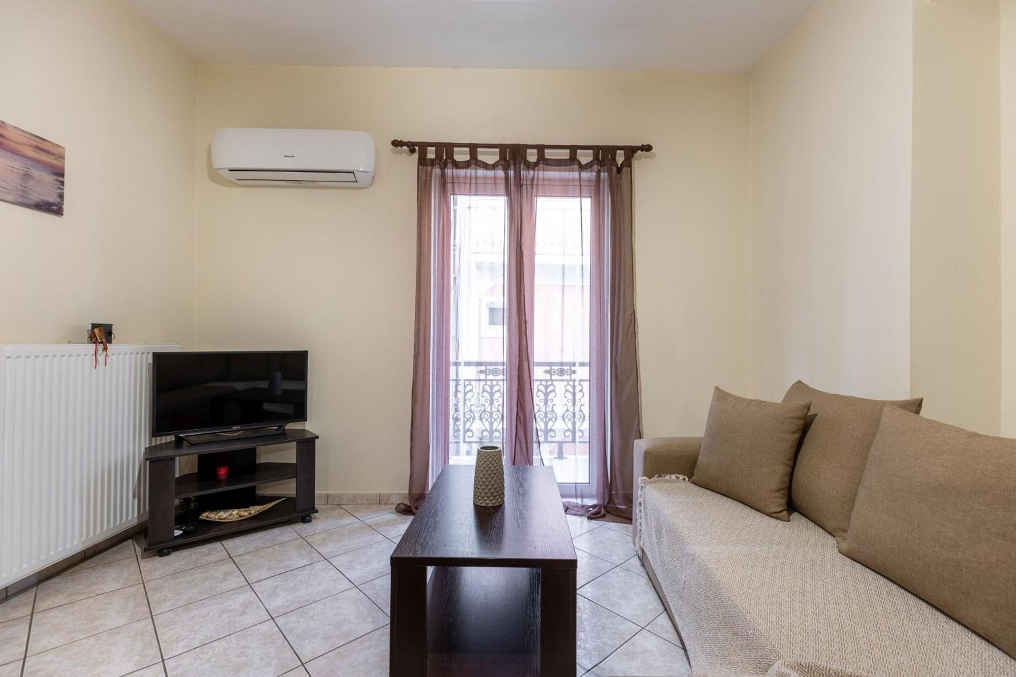 Beautiful City Center Apartments Zakynthos Town Exterior photo